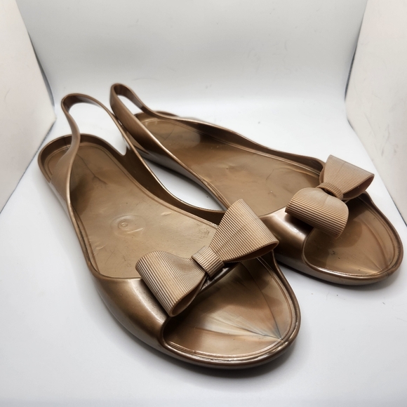 kate spade Shoes - Kate Spade New York Rubber Slingback Flats Bow Metallic Gold Size 8 Jelly Sandal